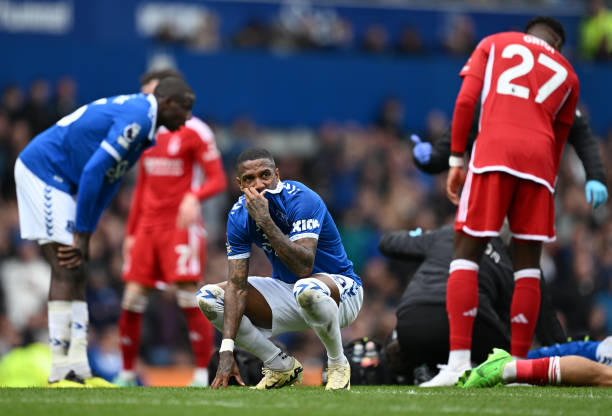 自然成为了 自然成为了